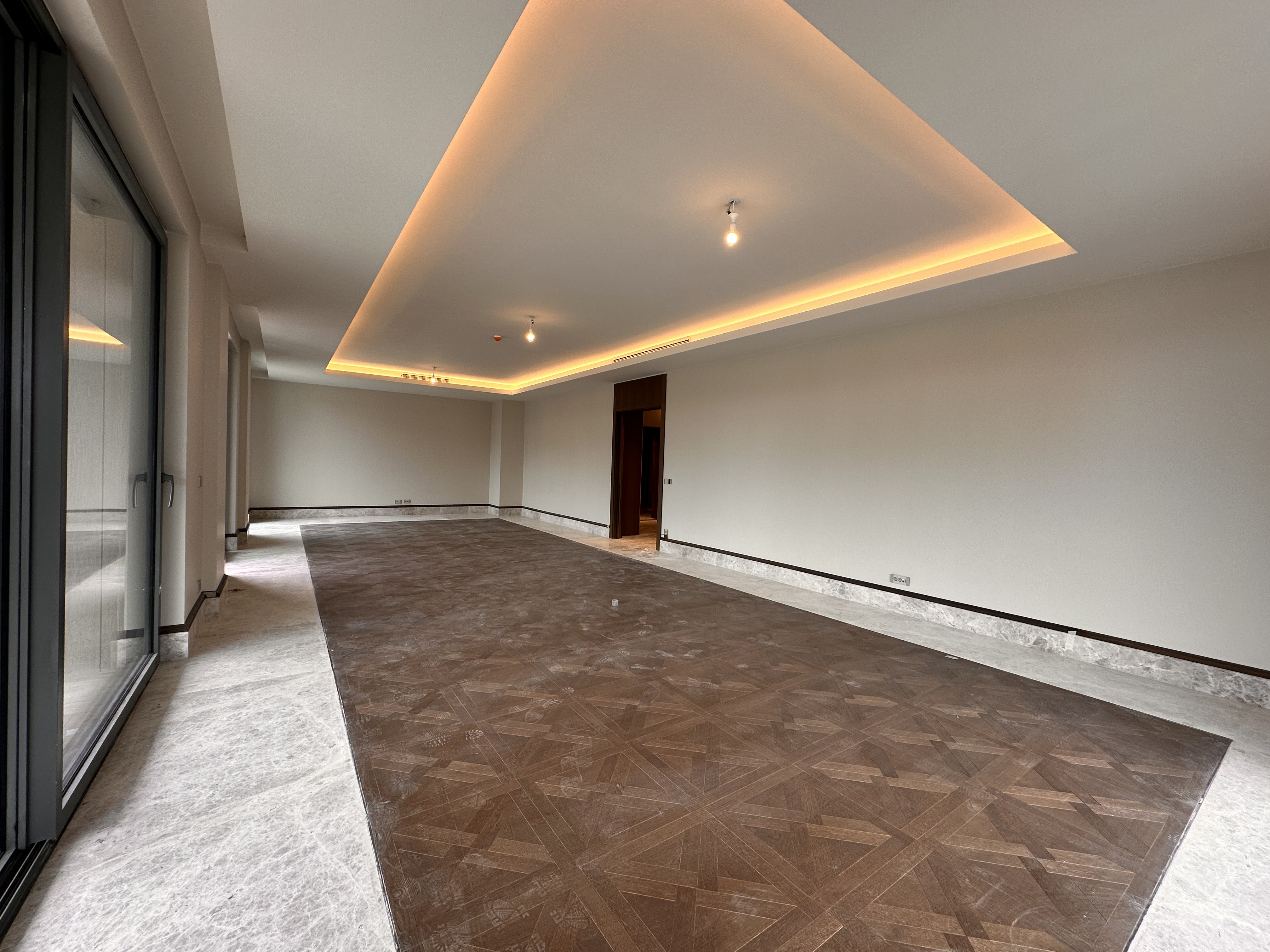 NİVAK FLORYA da 7+1 SATILIK ÜST DUBLEX DAİRE