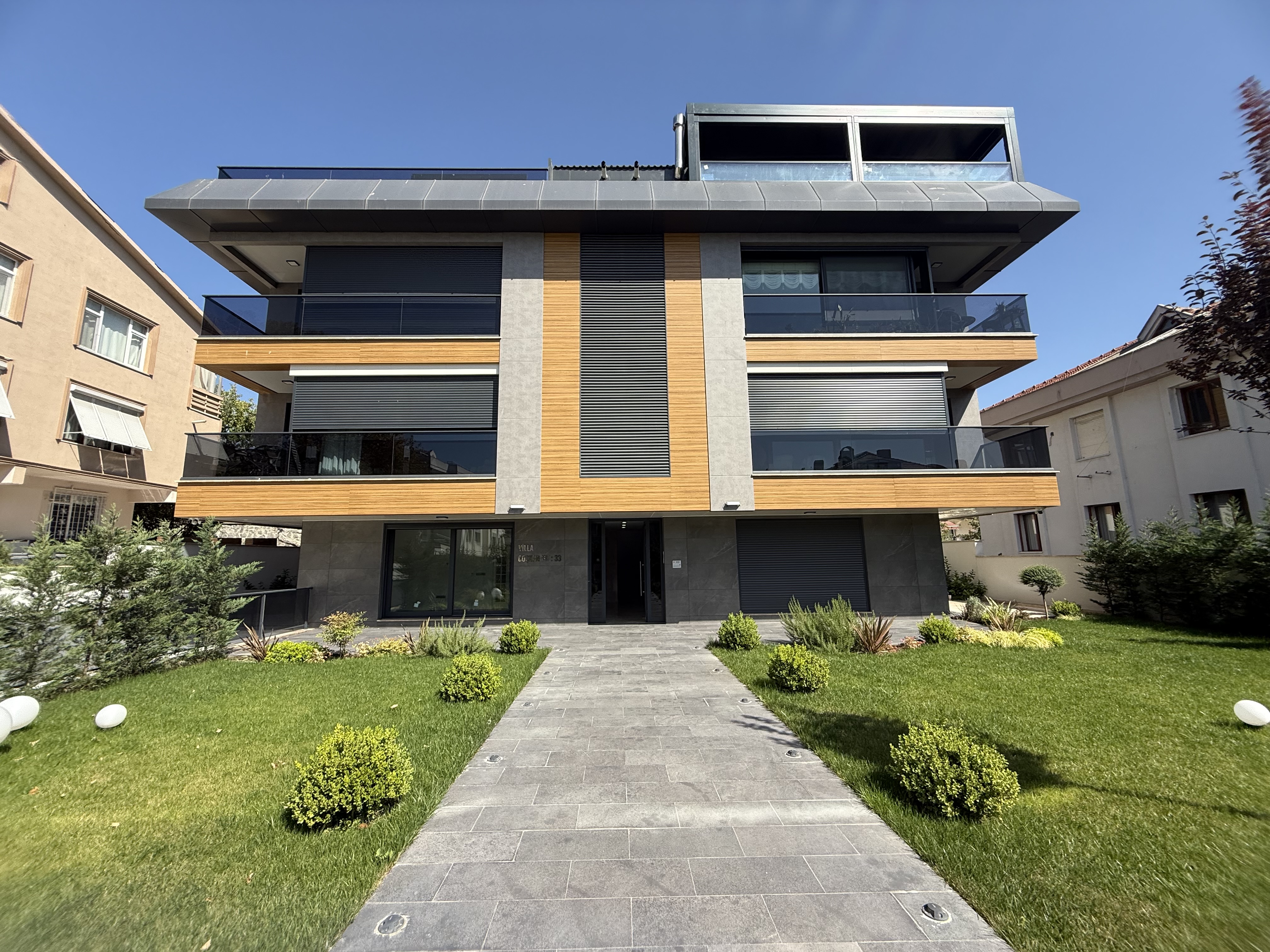 Adakale Deniz Manzaralı Sıfır Bina 6+2 Özel Tasarım Üst Dubleks